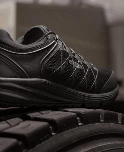 Keen Men's Vista Energy (Carbon-Fiber Toe) | Black/Raven -Shoes Haven Shop 1024586 PDP RightImage