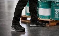 Keen Men's Vista Energy Mid (Carbon-Fiber Toe) | Vapor/Black -Shoes Haven Shop 1024588 PDP TopImage