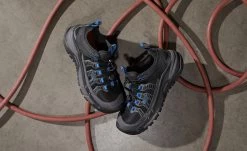 Keen Men's Birmingham (Carbon-Fiber Toe) | Magnet/Bright Cobalt -Shoes Haven Shop 1026360 PDP TopImage