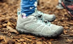 Keen Little Kids' Chandler 2 CNX Sneaker | Antigua Sand/Drizzle -Shoes Haven Shop KidsChandler2Lifestyle1