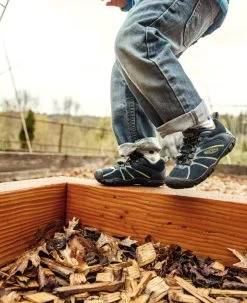 Keen Little Kids' Chandler 2 CNX Sneaker | Black Iris/Evening Primrose -Shoes Haven Shop KidsChandler2Lifestyle3 e9779eba 5df9 4b26 a142 4689febcab02