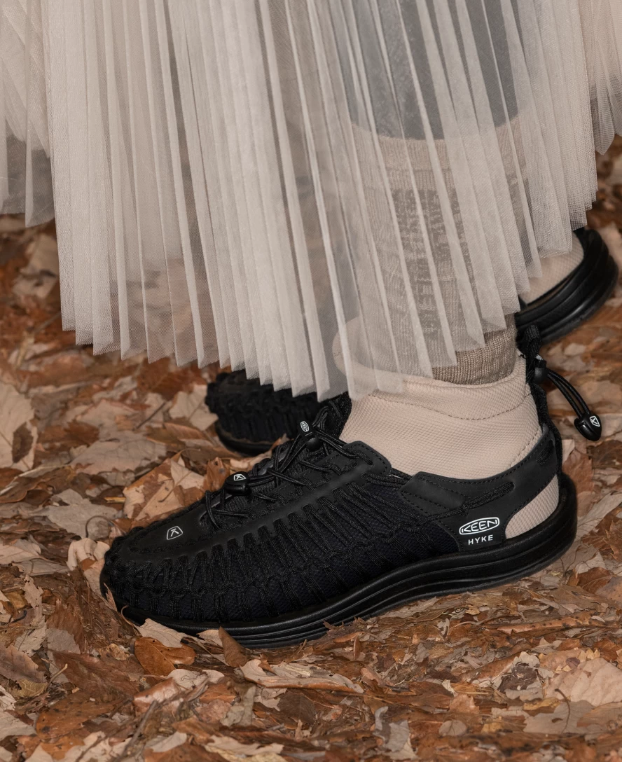 Keen Women's UNEEK High Top X HYKE | HYKE Black 11 Keen Women's UNEEK High Top X HYKE | HYKE Black - Image 9