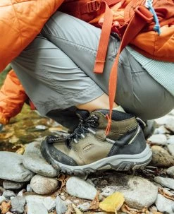 Keen Big Kids' Ridge Flex Waterproof Boot | Dark Olive/Dusky Citron -Shoes Haven Shop RidgeFlexPDPLifestyle3Kids