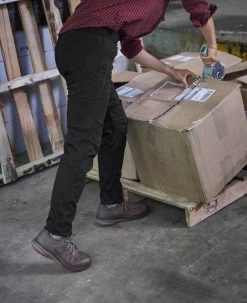 Keen Women's Vista Energy (Carbon-Fiber Toe) | Magnet/Rhubarb -Shoes Haven Shop SDD 554 VistaEnergy 1026662 Left Image