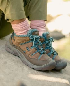 Keen Women's Circadia Vent Shoe | Steel Grey/Cloud Blue -Shoes Haven Shop W Circadia Vent LifestylePDPSingleRIght