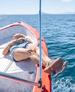 Keen Women's Whisper | Red Dahlia -Shoes Haven Shop WhisperLifestylePDPSingleLeft 78ef84f8 fc8b 47ec a86c 5a5795f4ebdd