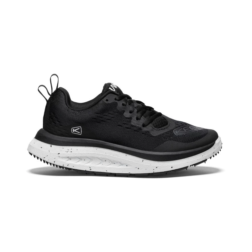 Keen Women's WK400 Walking Shoe | Black/White 3 Keen Women's WK400 Walking Shoe | Black/White